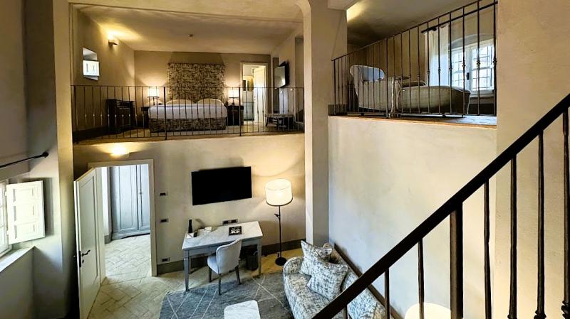 上の階から見たお部屋の様子です。