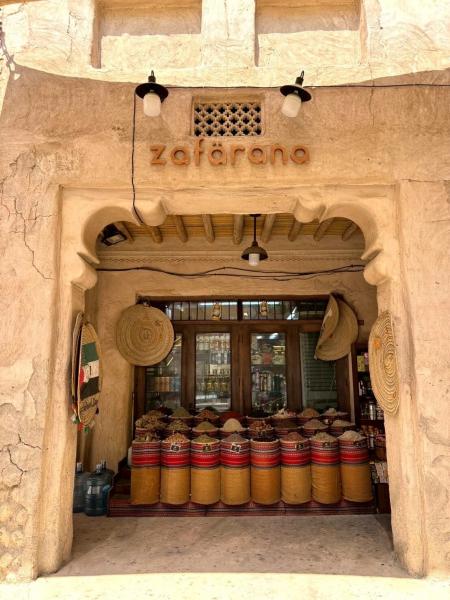 面白い日本語の飛び交う客引きが多かったドバイのスーク（笑）