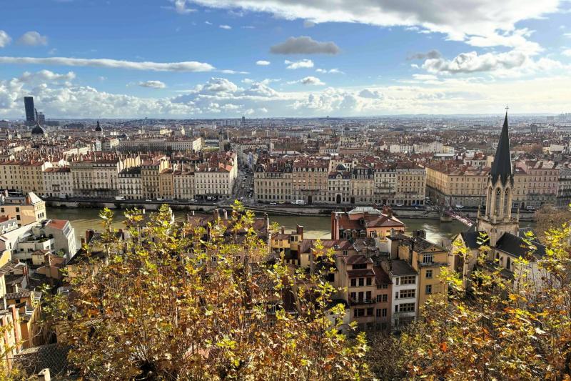 旧市街の街並み（リヨン）