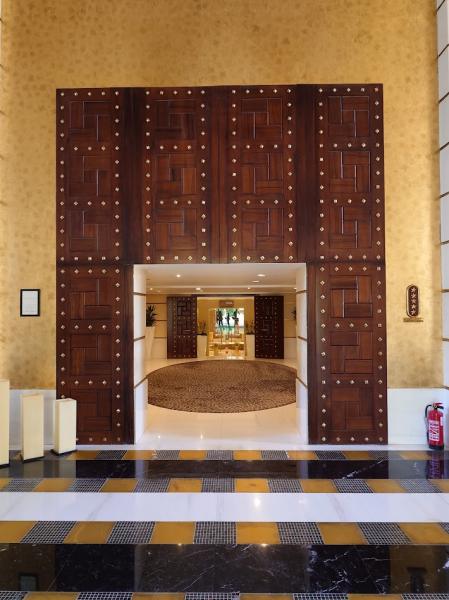 新館の建物内