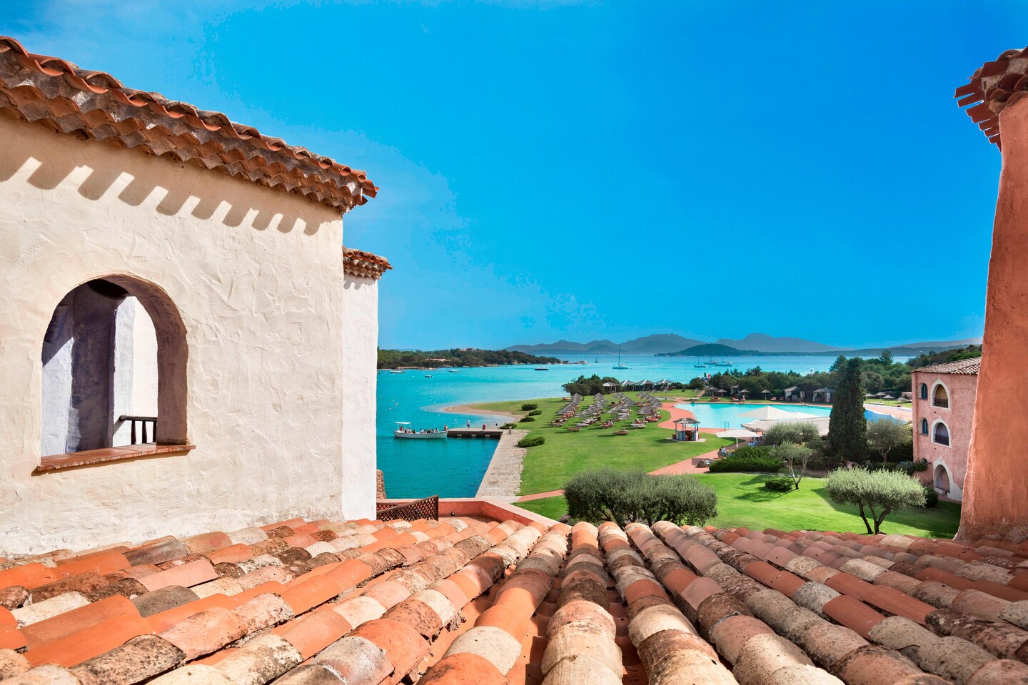Sardinia HOTEL|サルデーニャ島 ホテル
