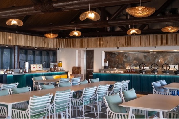 NA UAレストラン