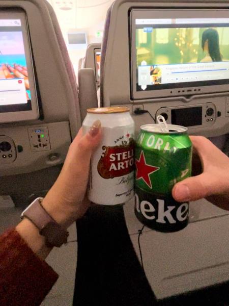 エミレーツ航空に乗って乾杯！ 長旅も楽しめました