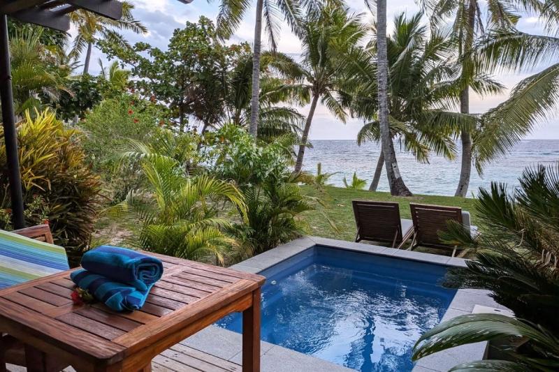 暑い日中はプランジプールでのんびり過ごすのも良いですね