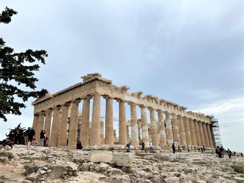アテネを代表する観光スポット、パルテノン神殿