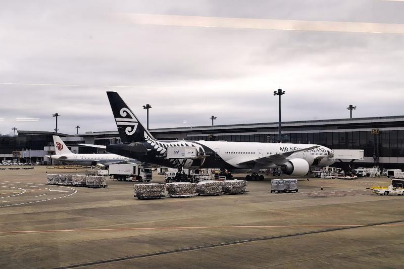 NZ94便の機種はボーイング777-367ER