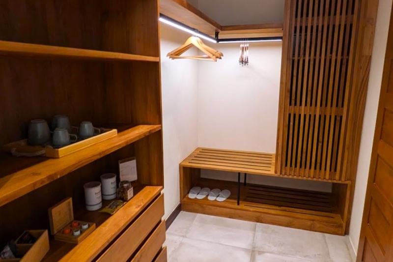 広々荷物が置けます