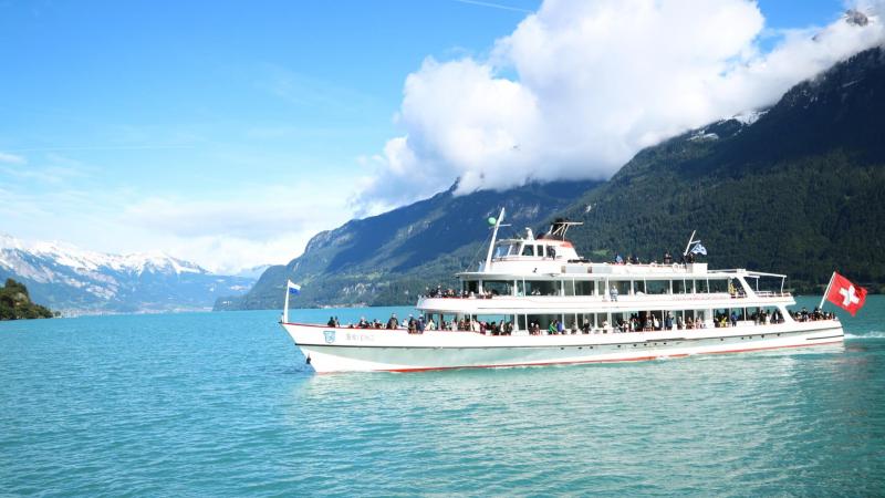 韓国ドラマ『愛の不時着』で話題になったブリエンツ湖クルーズ！