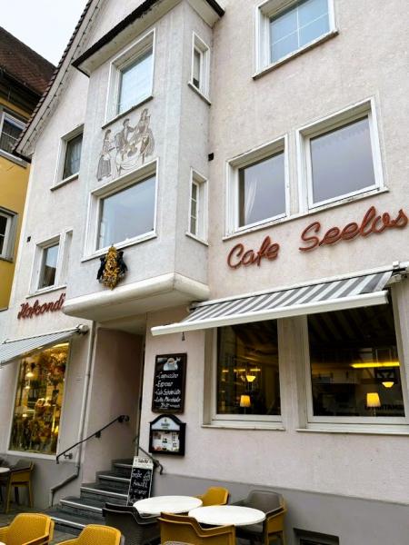 Cafe Seelos