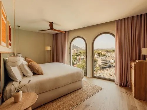 ジュニアスイート