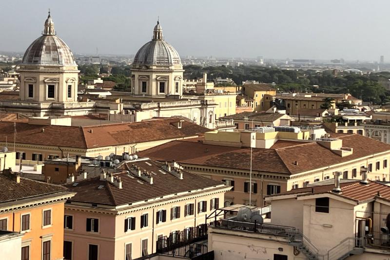 ローマのホテルの10階から撮った風景