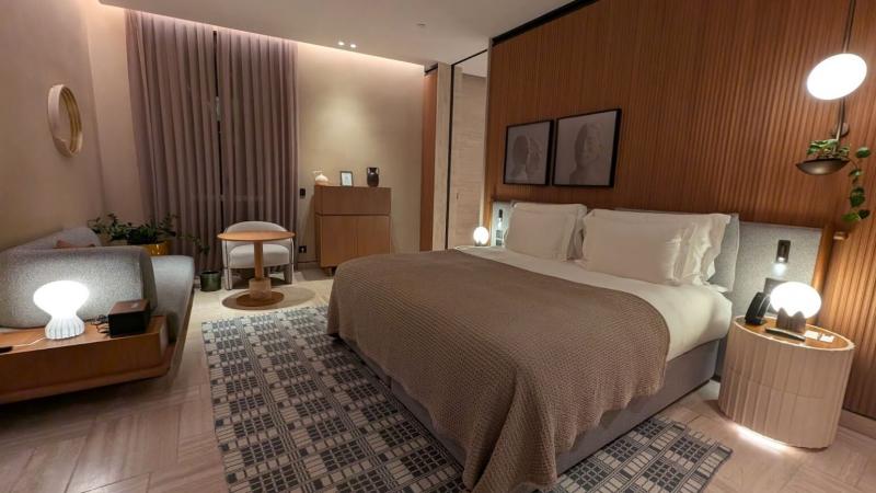 夜の視察だったのでテラスの写真をうまく残せなかったのが残念なのですが、お部屋だけでなく、テラスも広々としてゆったりとした時間が過ごせそうです。お部屋から出たくなくなるのでは？と思うくらいの居心地の良さでした。