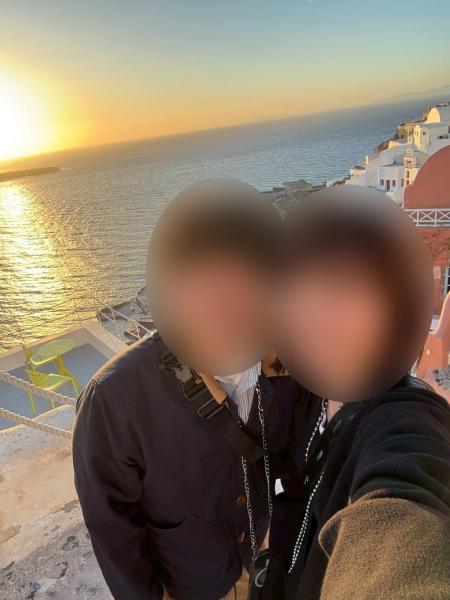 イア地区の夕日は思わず声が出る美しさ（サントリーニ島）