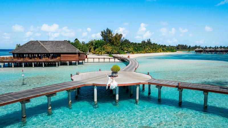 モルディブのリゾートでドローン撮影