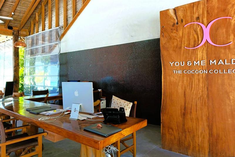 フロントの様子