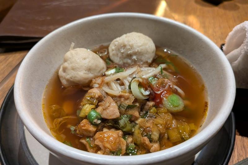 トッピングは自分で選んでもお任せでも大丈夫