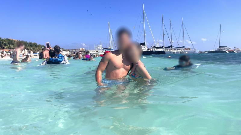 イスラムヘーレス島でのビーチタイム