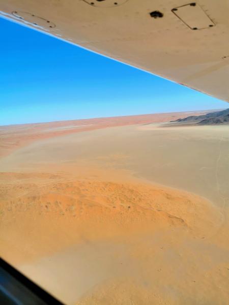 航空機を乗り継いでソススフレイへ