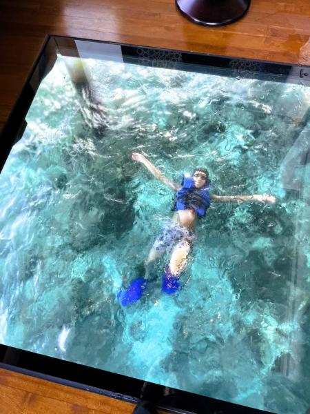 泳ぎが得意な夫は何回も海に潜ってシュノーケリングを楽しんでました