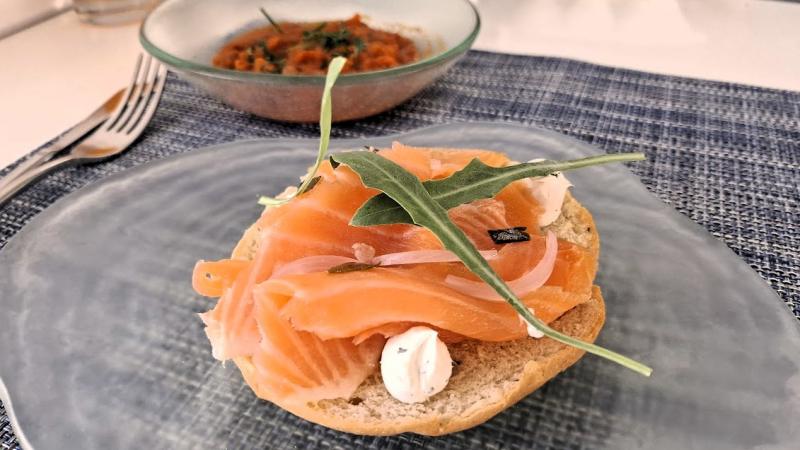 こちらで朝食をいただきました