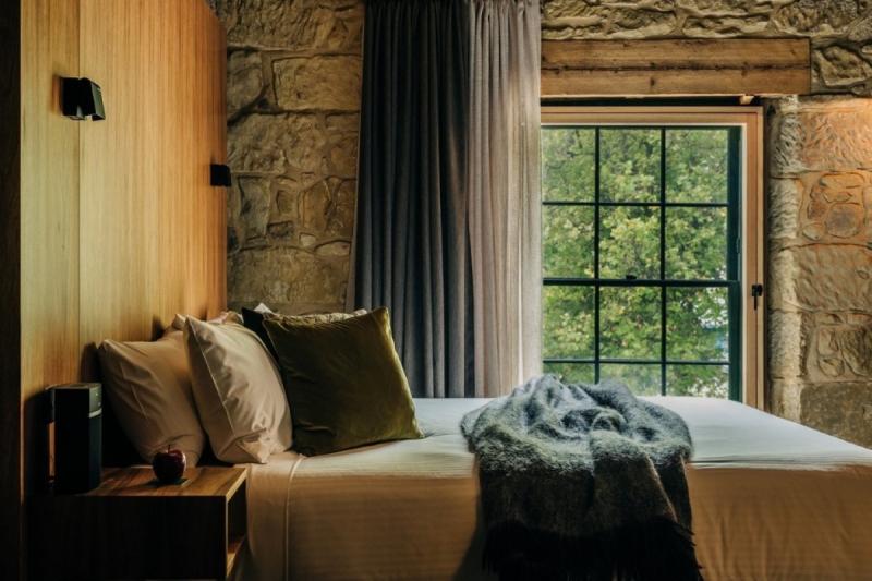 グローブルーム