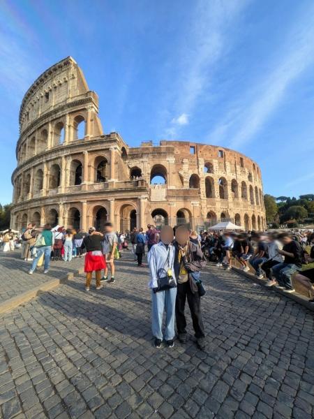 ローマのシンボル コロッセオ！！