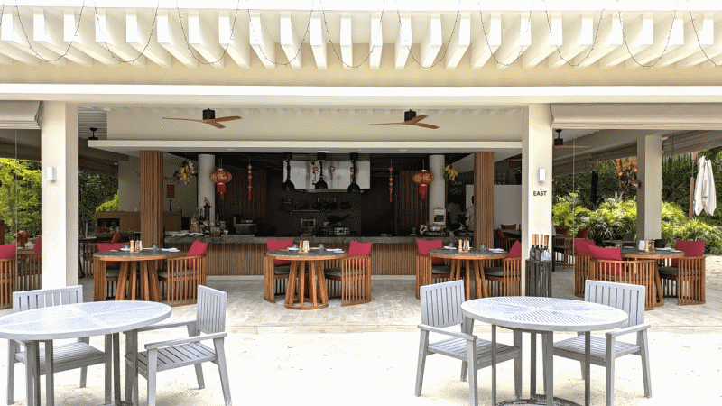 アジアン料理「East」