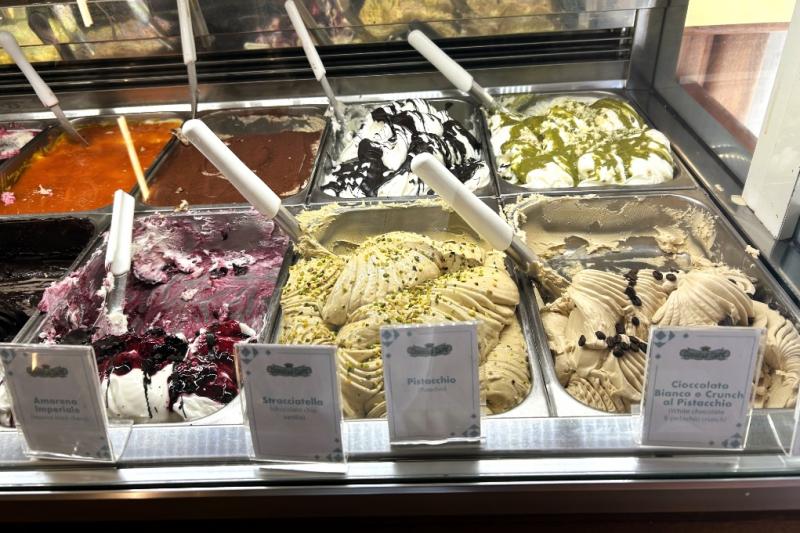 イタリアンジェラートがずらり！