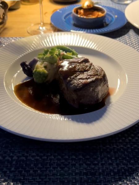 ラールフのステーキ