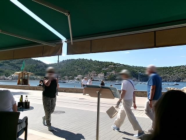 ソーリェル湾の様子（マヨルカ島）