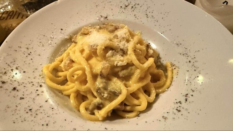 本場のカルボナーラは生クリームなしでも美味しかったです
