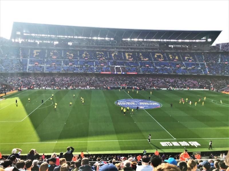 FCバルセロナのホームスタジアム、カンプ ノウにてサッカー観戦！！