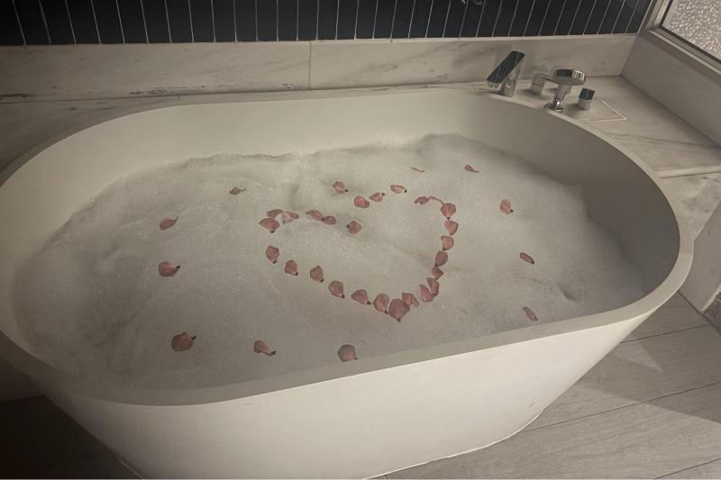 夕食から戻ると、可愛いバブルバスを用意してくれていました