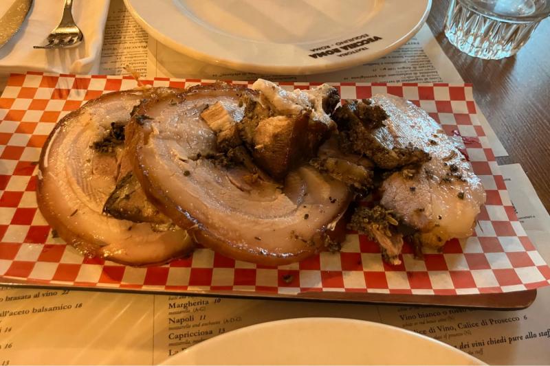 ｢Trattoria Vecchia Roma｣で食べたポルケッタ