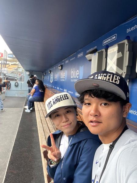 ドジャースのベンチにもやってきました！