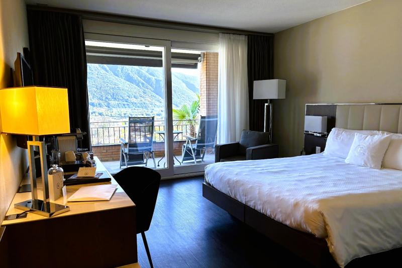 ゆったりとしたベッドルーム