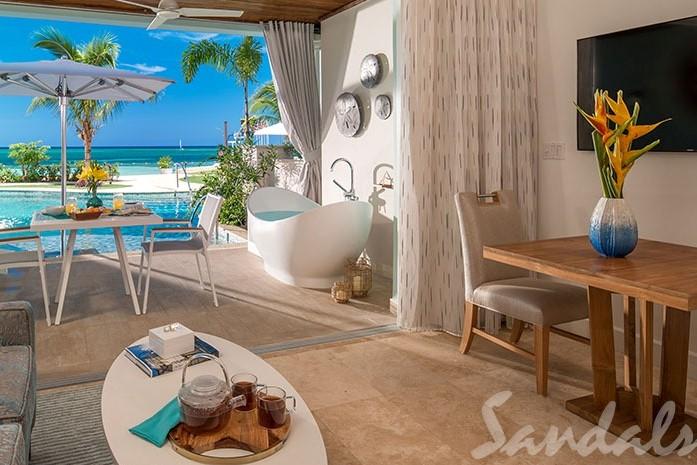 Beachfront Swim-up Honeymoon One-Bedroom Butler Suite