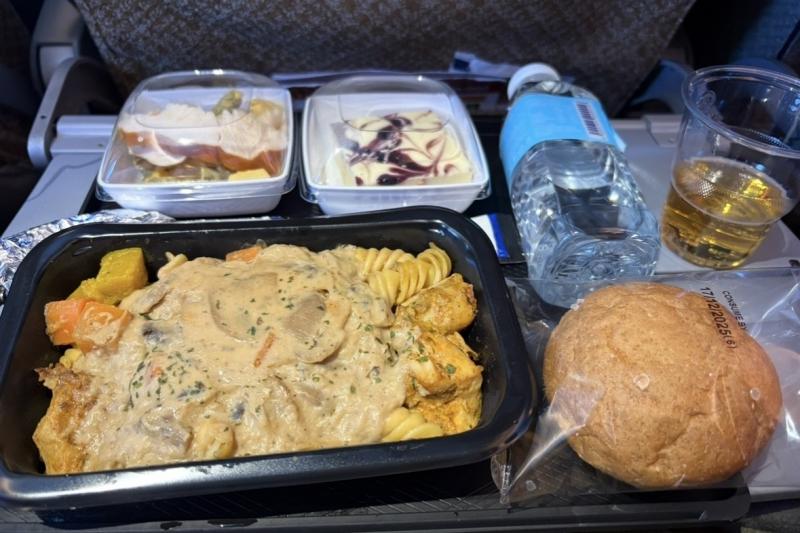 機内食、美味しかったです