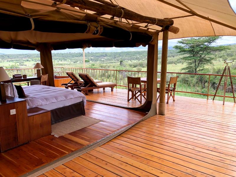 広々としたお部屋の目の前には、マサイマラの絶景が広がります！