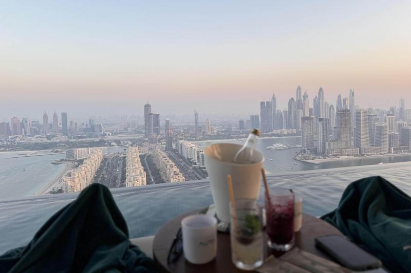 オーラスカイプールからの眺め。セレブ気分～～♪