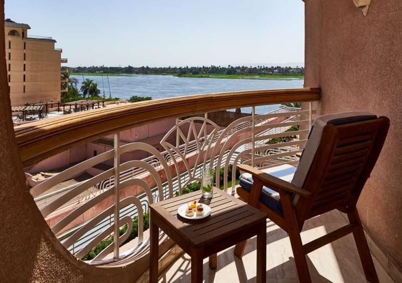 ロイヤルクラブルーム