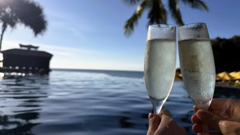 シャングリ・ラ ボラカイにて乾杯！