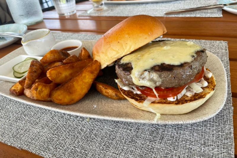 ハンバーガーが最高でした♪