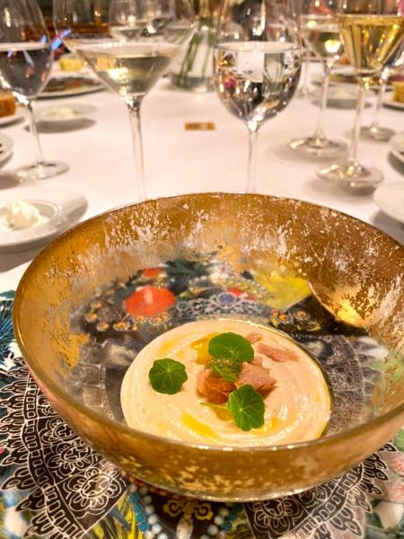アンダルシアの郷土料理サルモレホ（冷製スープ）はコルドバ発祥！ ガスパチョよりクリーミーなポタージュに近い食感です