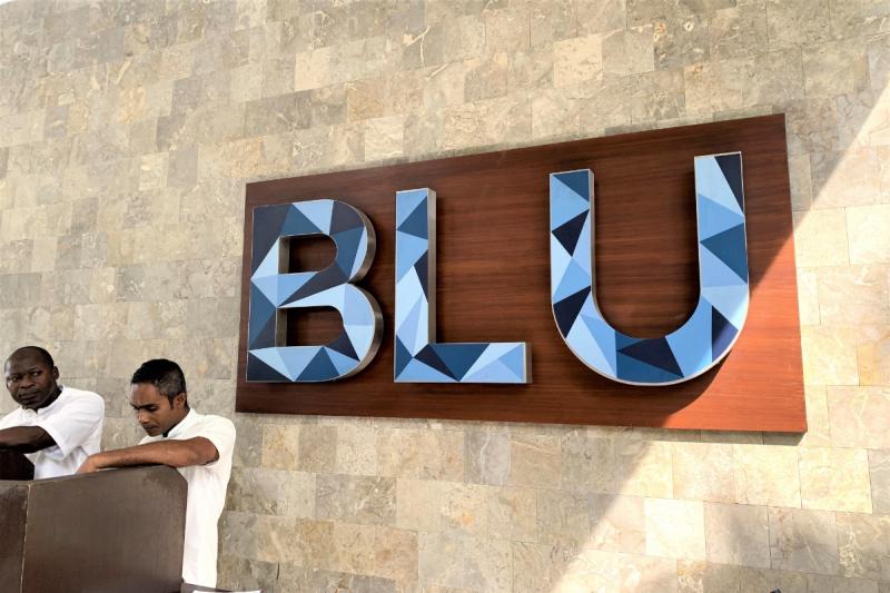 BLUはイタリア語で青という意味です