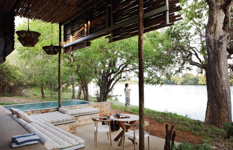 ラグジュアリースイート