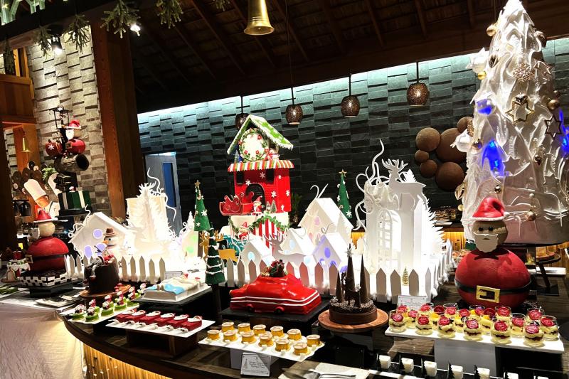 豪華なクリスマスのガラディナー