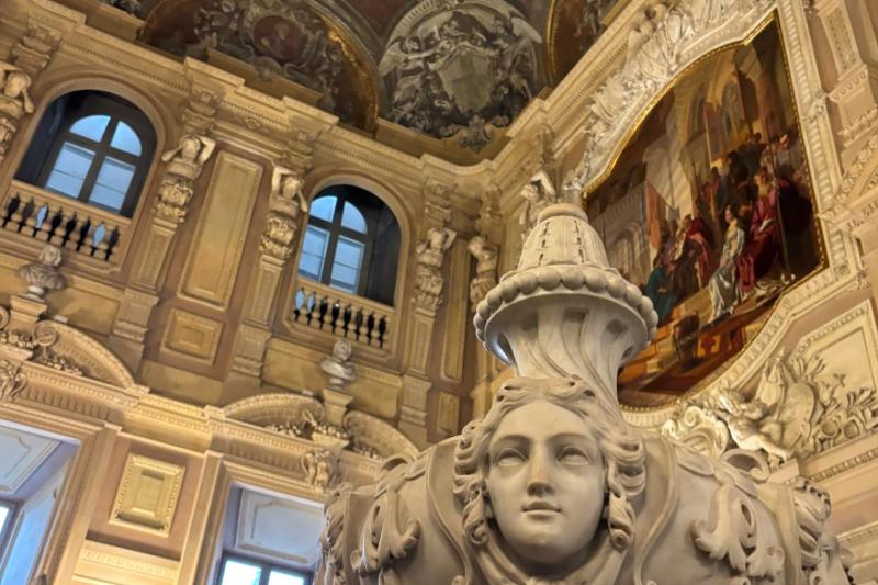 王宮内部の入口