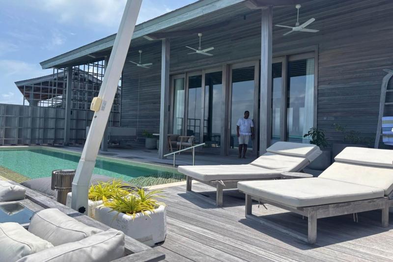 天井が高く広々としたヴィラは素晴らしかったです！