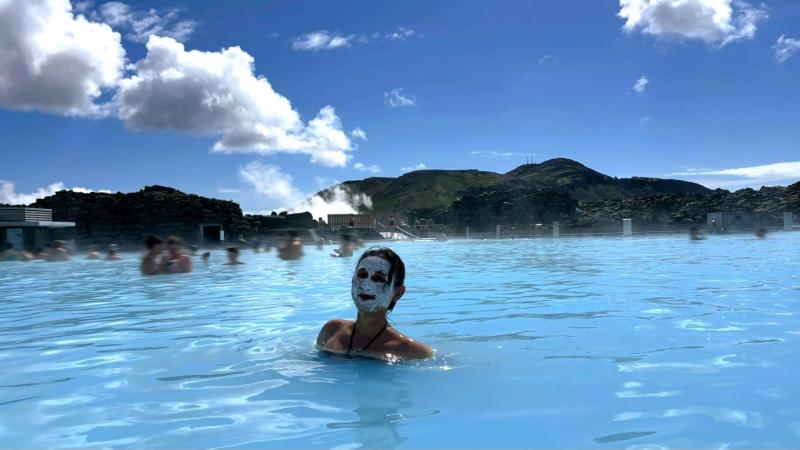 毎日2万歩歩いていた足を温泉で労る